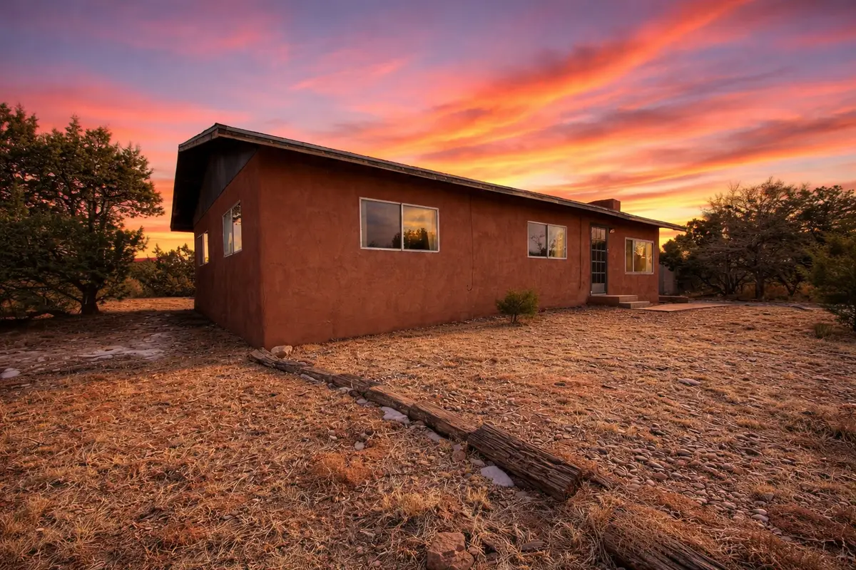 2937 Calle Vera Cruz, Santa Fe, NM 87507 - #1
