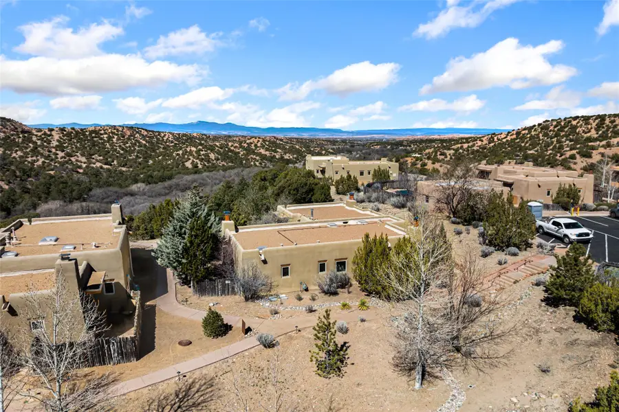 11 Pulitzer Trail #E, Santa Fe, NM 87506 - #2
