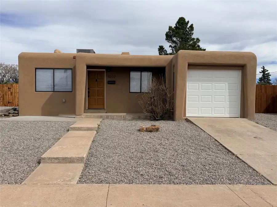 1007 Calle La Resolana, Santa Fe, NM 87507 - #2