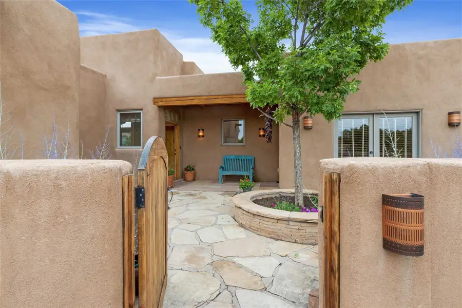 5 Rico Court, Santa Fe, NM 87508 - #2