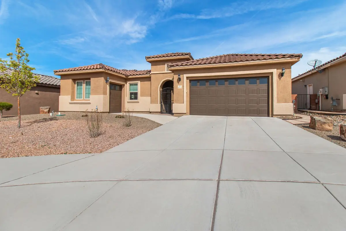 4719 Las Plazuelas, Santa Fe, NM 87507 - #1