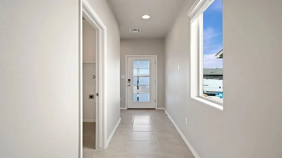 4237 Via De Ventura, Santa Fe, NM 87507 - #2