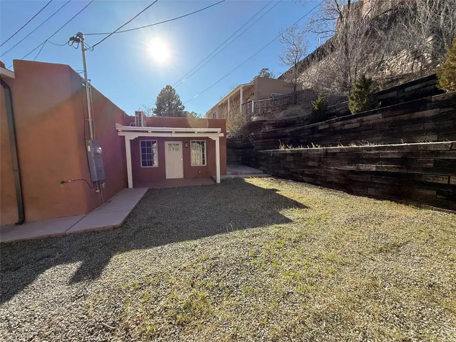535 Hillside Avenue, Santa Fe, NM 87501 - #3