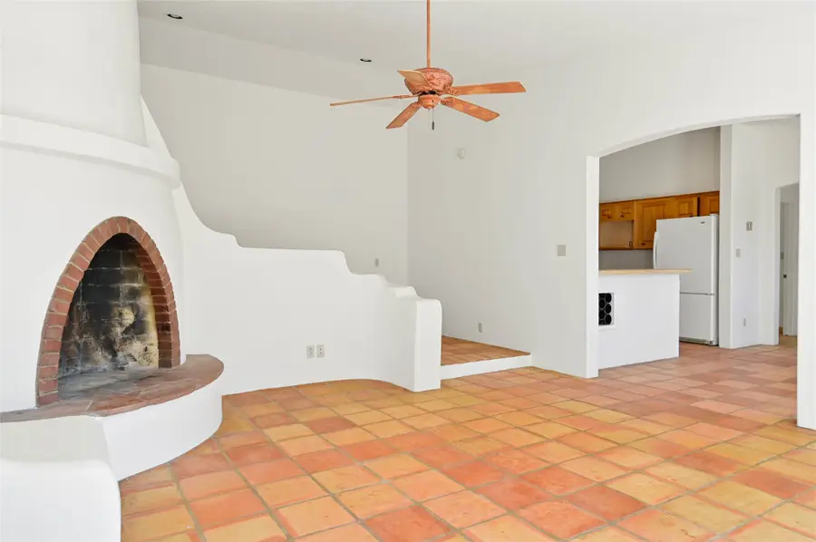 4806 La Cienega Street Nw, Albuquerque, NM 87107 - #2