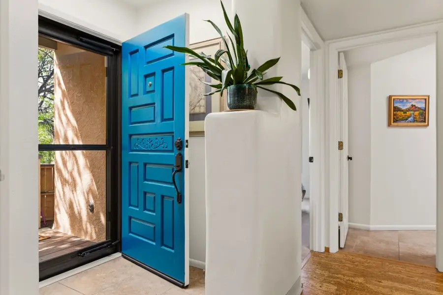 2938 Plaza Azul, Santa Fe, NM 87507 - #3