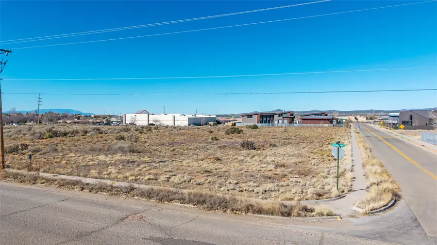 7504 Gooney Bird, Santa Fe, NM 87507 - #3