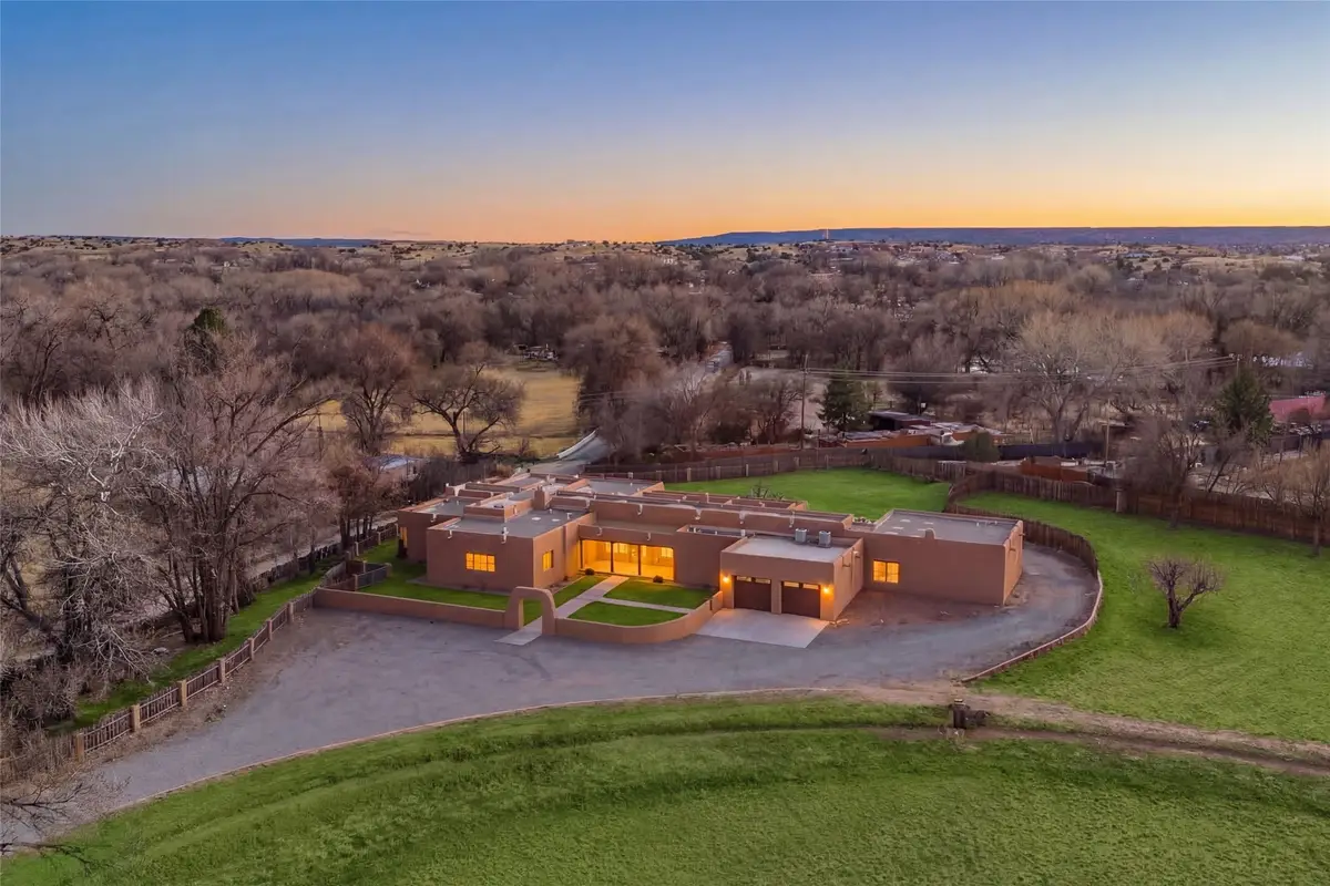 3 A Loma Manzanita, Santa Fe, NM 87506 - #1