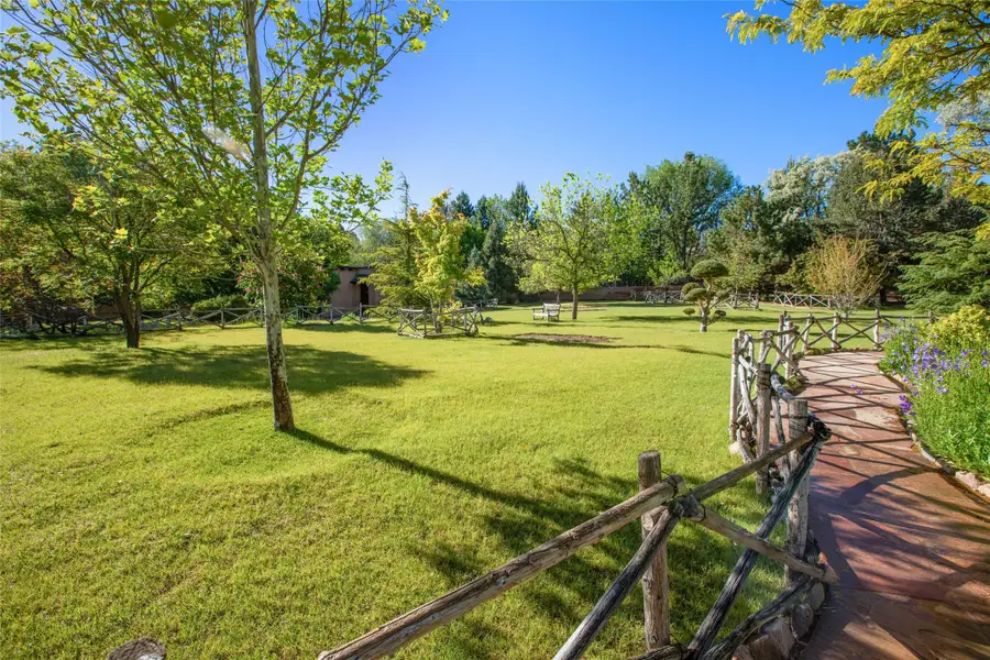 503 Camino Del Monte Sol, Santa Fe, NM 87505 - #3
