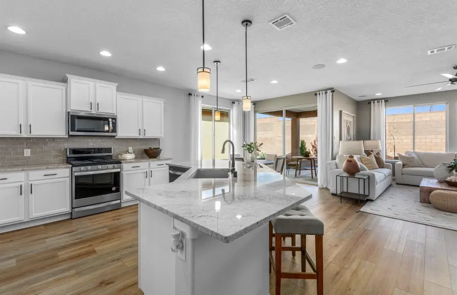 13 Calle Reflejo, Santa Fe, NM 87508 - #3