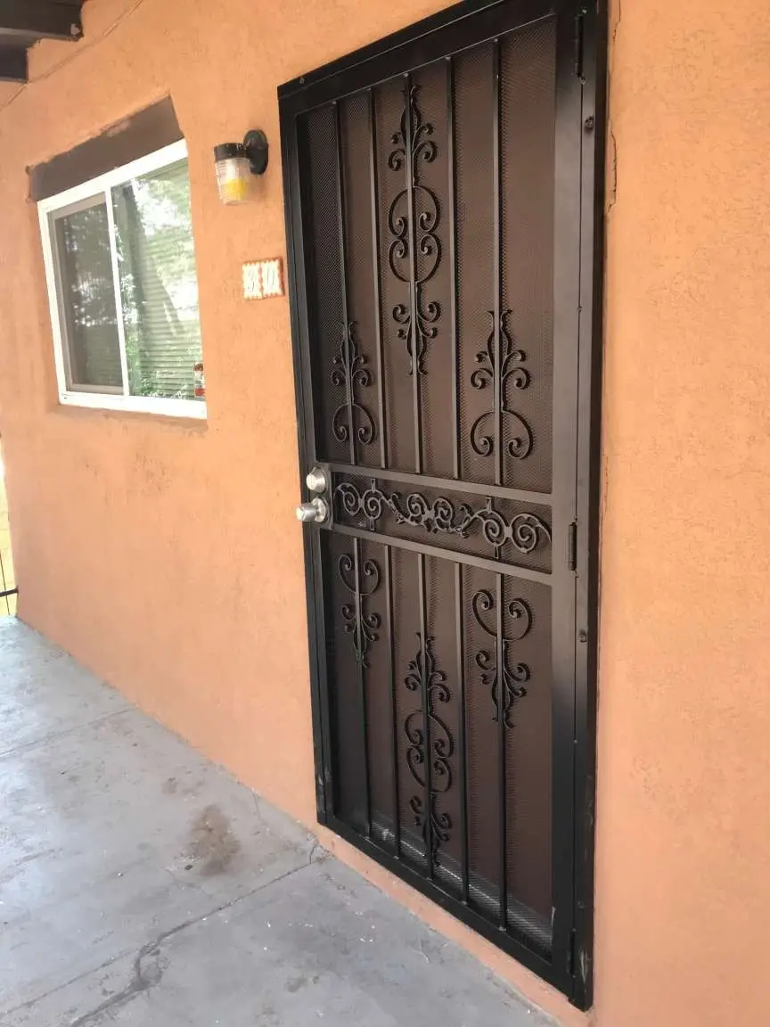 2800 Cerrillos #30, Santa Fe, NM 87507 - #2