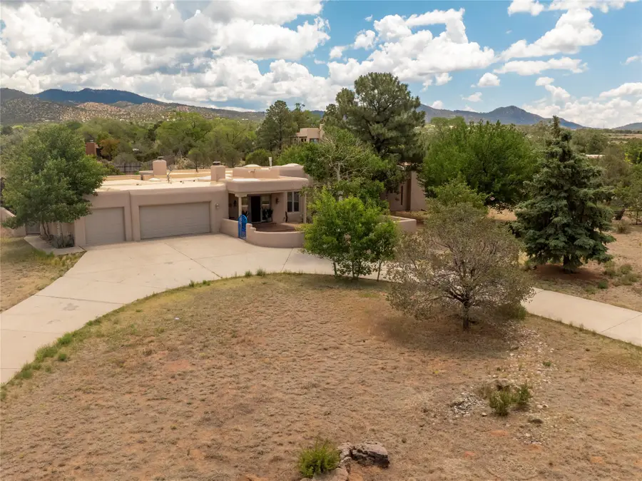 2317 Calle Tranquilo, Santa Fe, NM 87505 - #2