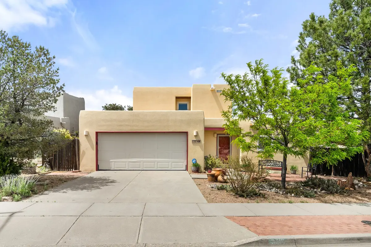 3218 Nizhoni Drive, Santa Fe, NM 87507 - #1