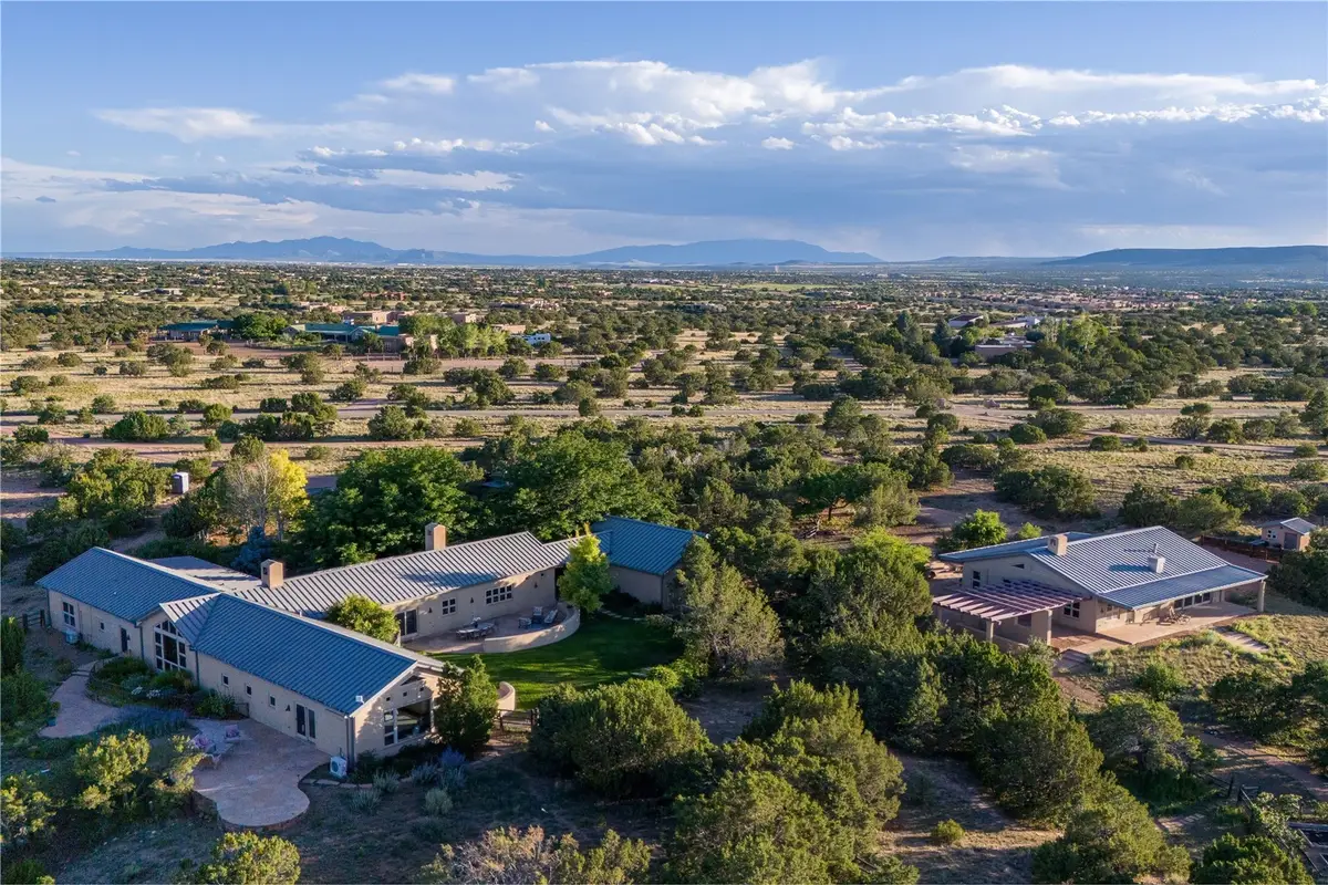 7 Goodnight Trail W, Santa Fe, NM 87506 - #1