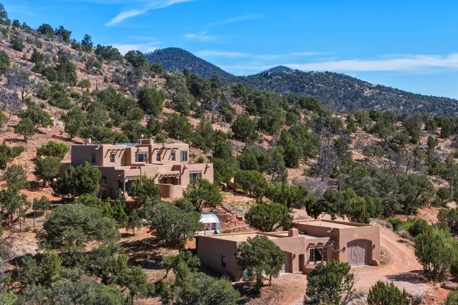 30 Camino Sanador, Santa Fe, NM 87505 - #2