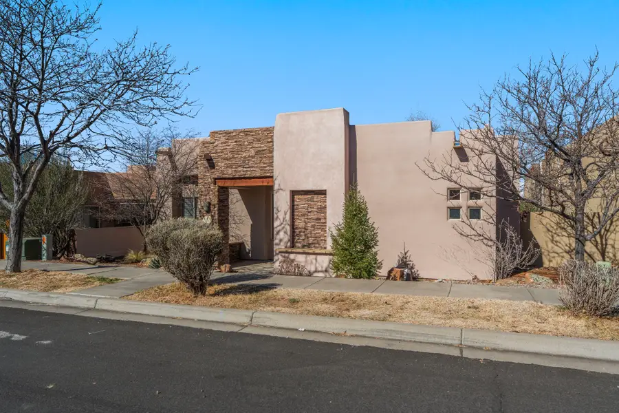 11 Sobradora Drive, Santa Fe, NM 87508 - #2
