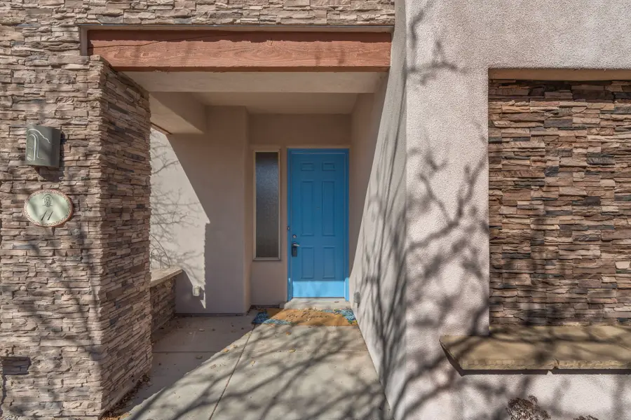 11 Sobradora Drive, Santa Fe, NM 87508 - #3