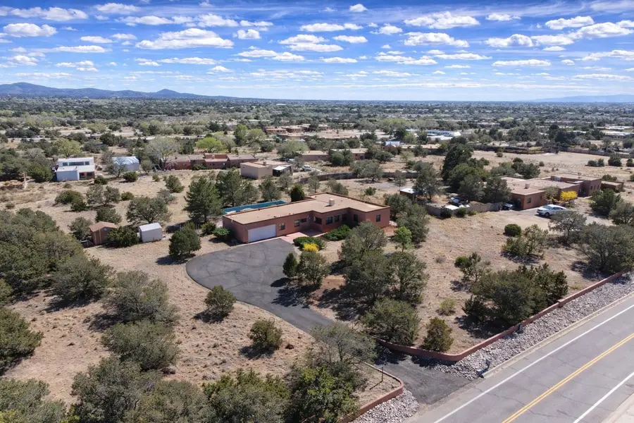 150 Calle Ojo Feliz, Santa Fe, NM 87505 - #2