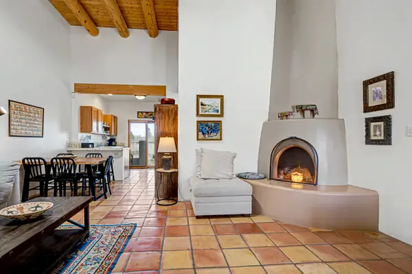 3220 La Paz Lane #20, Santa Fe, NM 87507