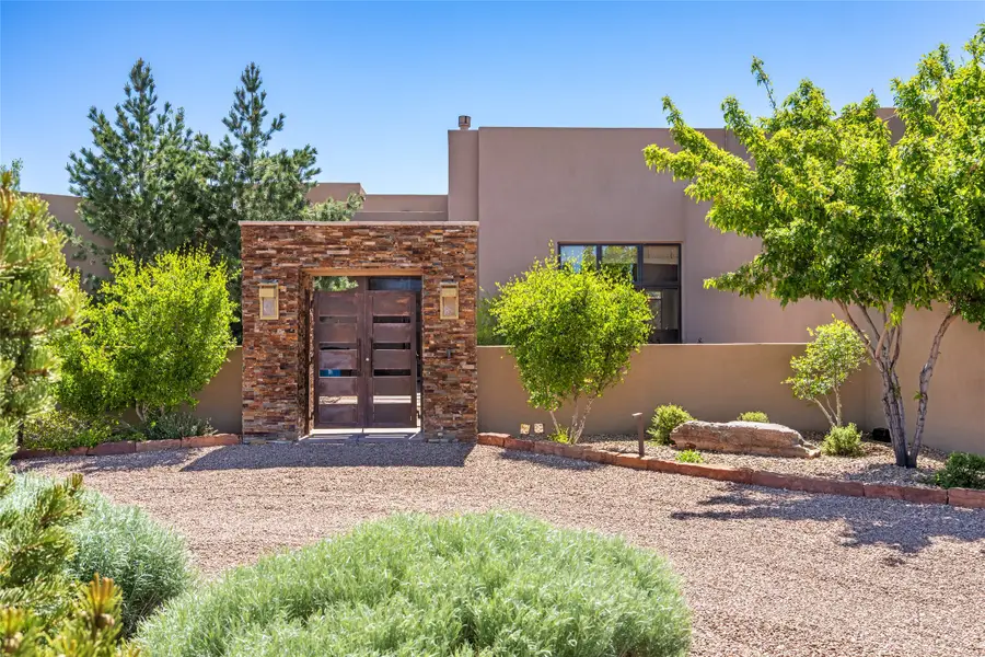 4 W Golden Eagle, Santa Fe, NM 87506 - #3