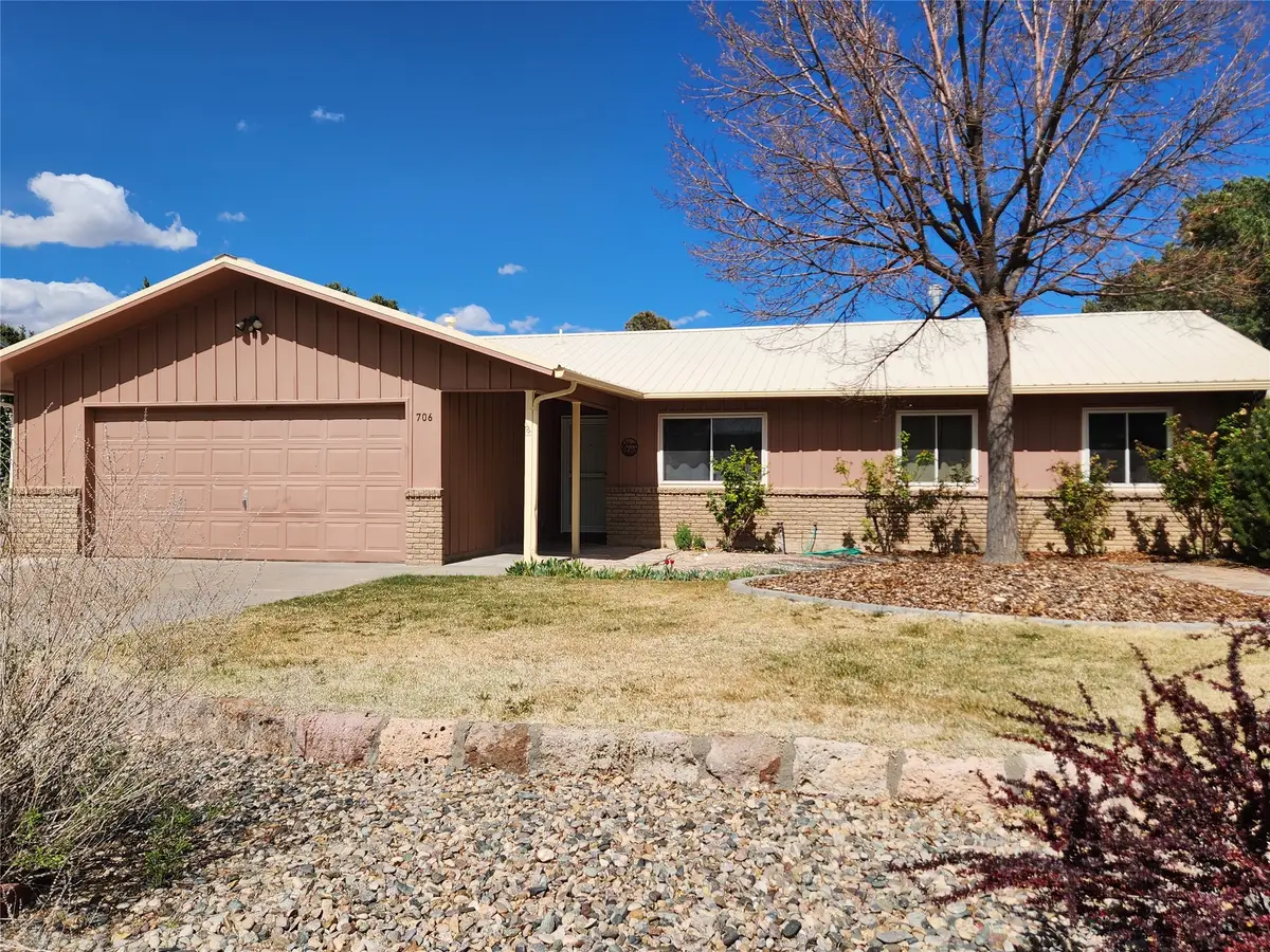 706 Jeffrey, White Rock, NM 87547 - #1