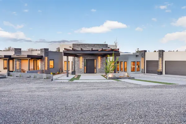 25 Calle Milpa, Santa Fe, NM 87507