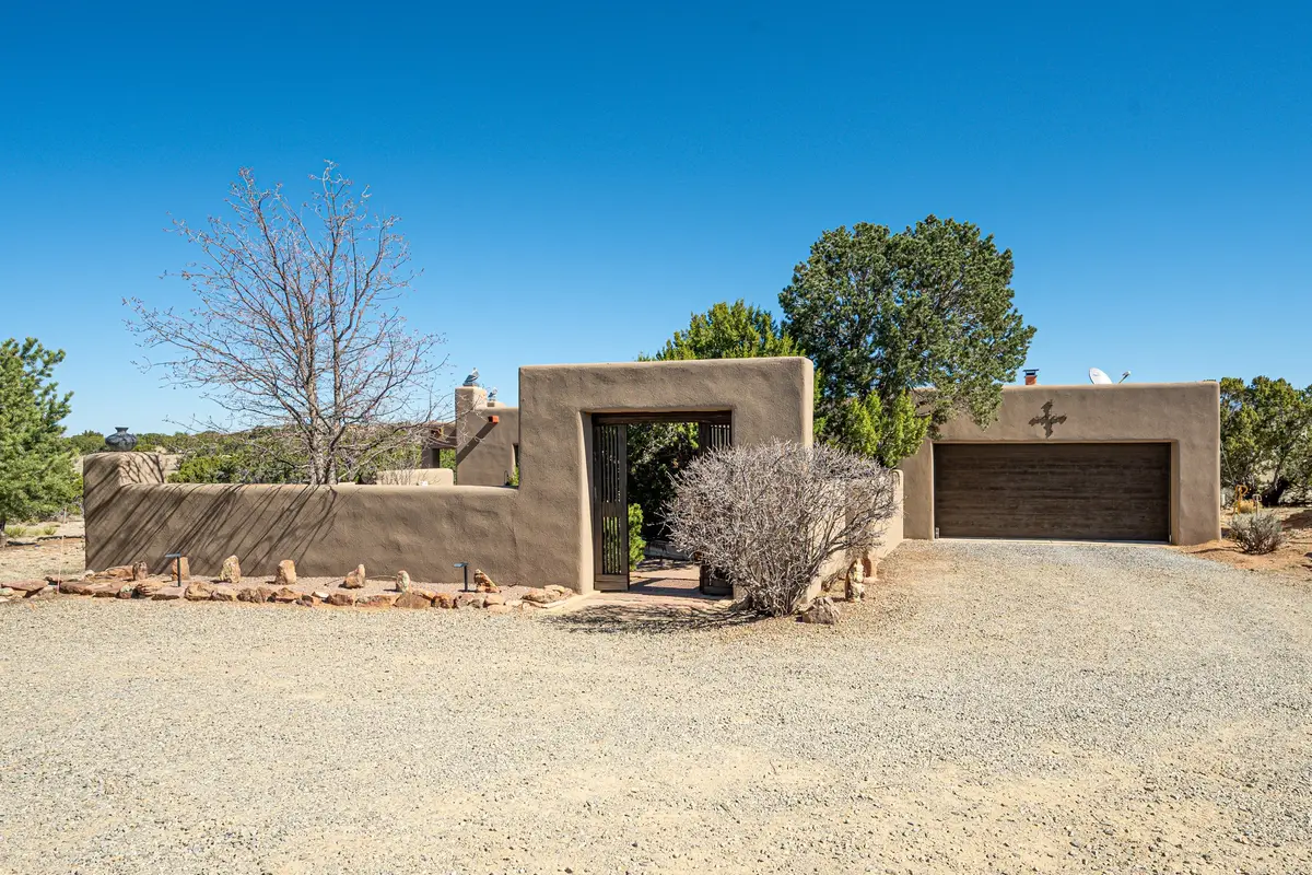 42 Estambre Road, Santa Fe, NM 87508 - #1