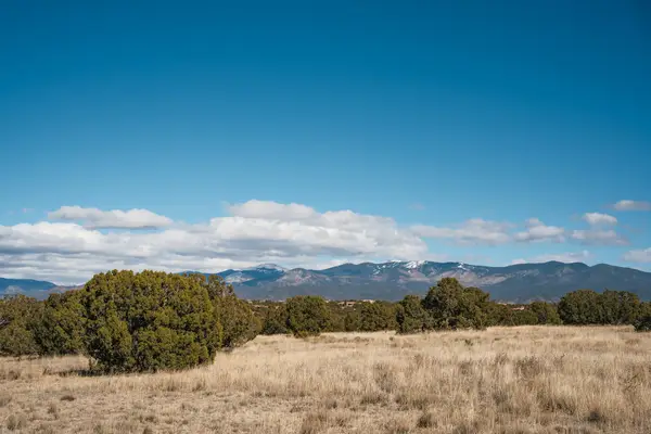 48 Tierra Antigua, Santa Fe, NM 87506