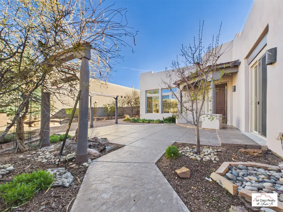 11 Cimarron Pass, Santa Fe, NM 87508 - #2
