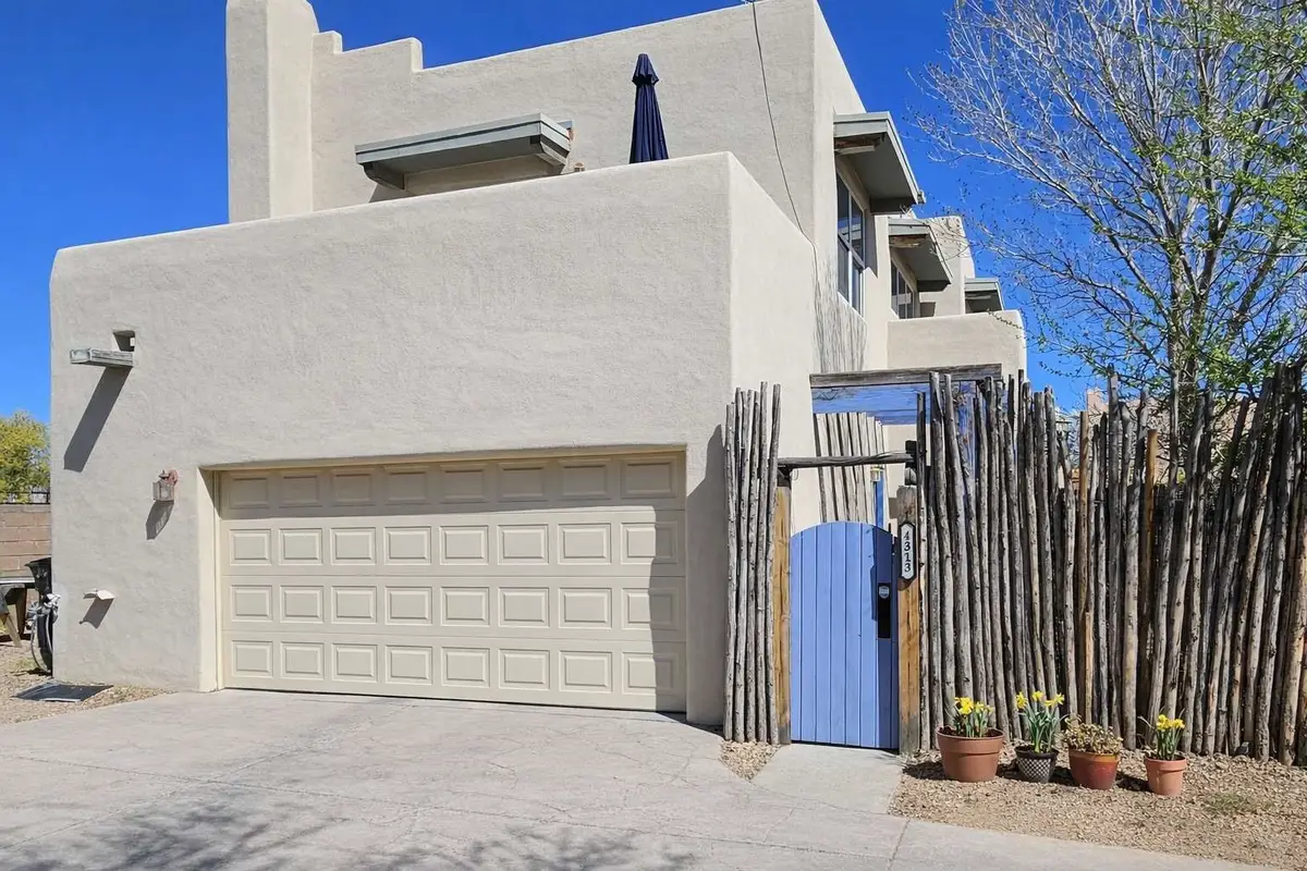 4313 Vuelta Colorada, Santa Fe, NM 87507 - #1