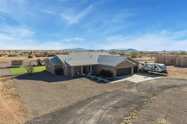 6 W Serena, Santa Fe, NM 87508