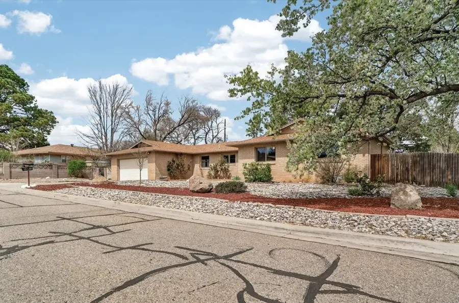 102 Fort Union, White Rock, NM 87547 - #2