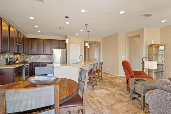 4678 Hojas Verdes, Santa Fe, NM 87507