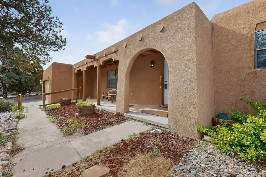 2810 Calle Campeon, Santa Fe, NM 87505 - #3