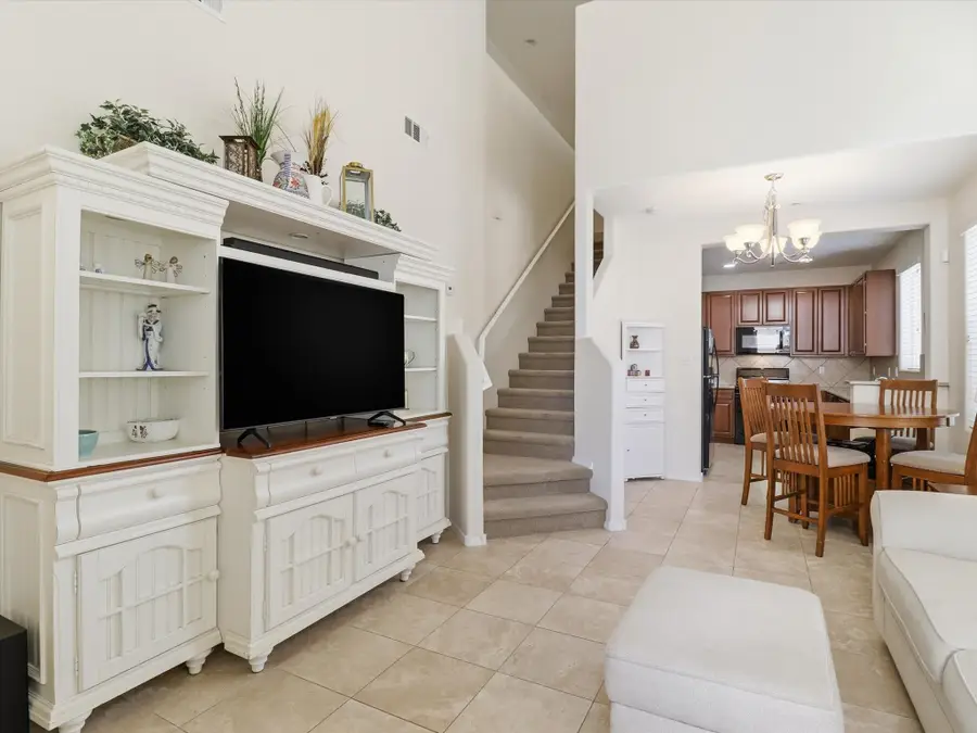 4345 Santo Domingo #A, Santa Fe, NM 87507 - #2