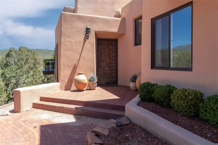 119 Circle Drive, Santa Fe, NM 87501 - #3