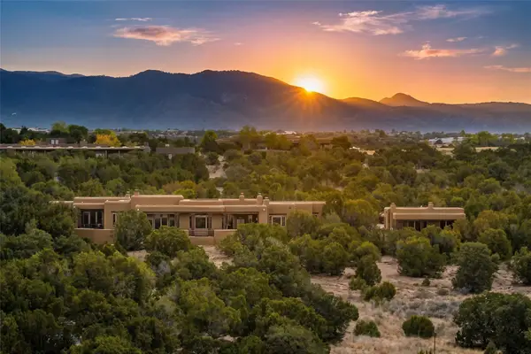 13 Cloudview Court, Santa Fe, NM 87506