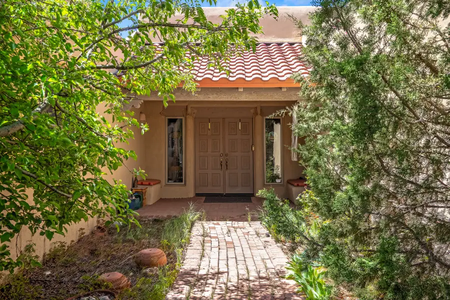 24 Camino Caballos Spur, Lamy, NM 87540 - #2