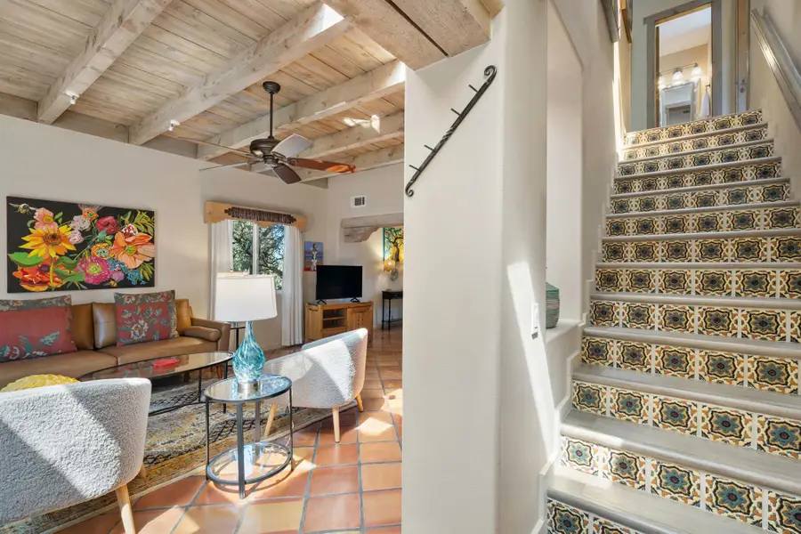 350 1/2 Calle Loma Norte, Santa Fe, NM 87501 - #3