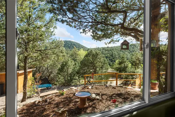 7641 Old Santa Fe Trail, Santa Fe, NM 87505