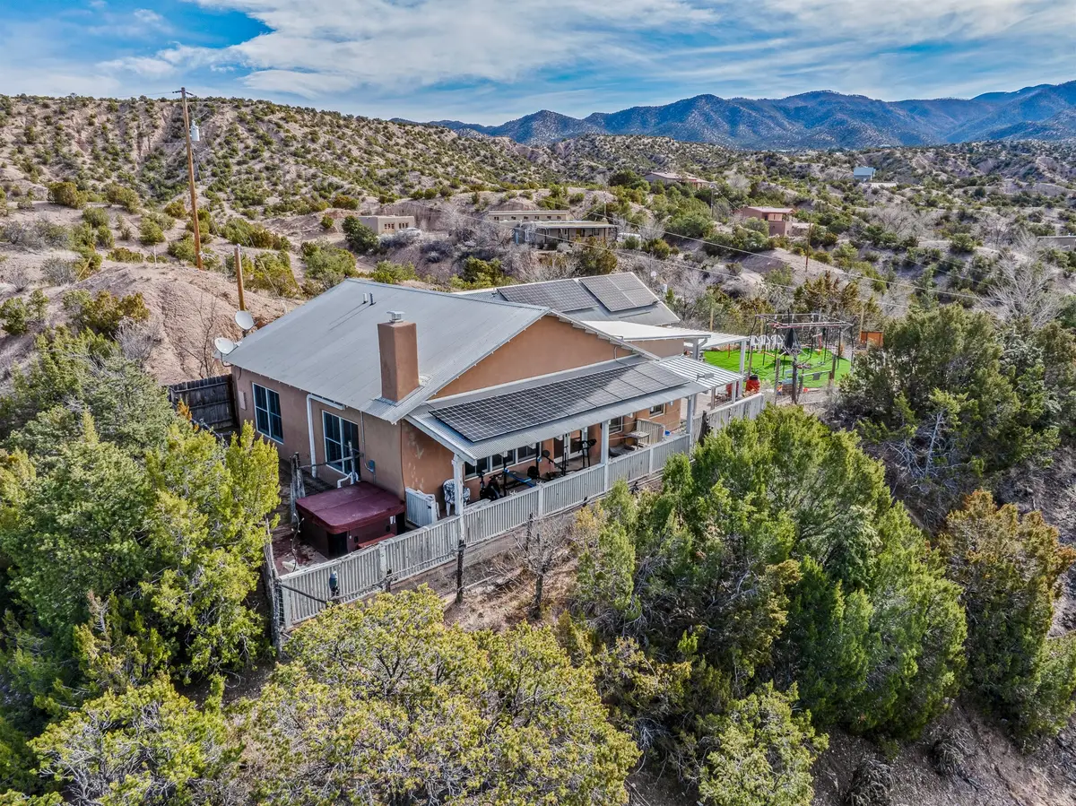 2 Vista Del Cuervo, Santa Fe, NM 87506 - #1