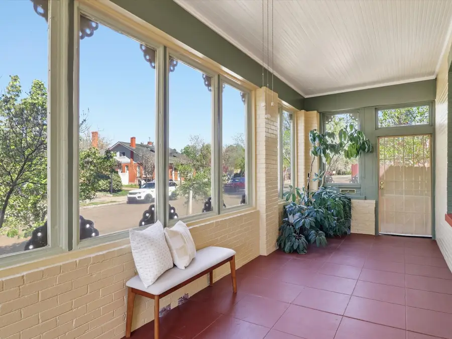 216 9th Street Nw, Albuquerque, NM 87102 - #3