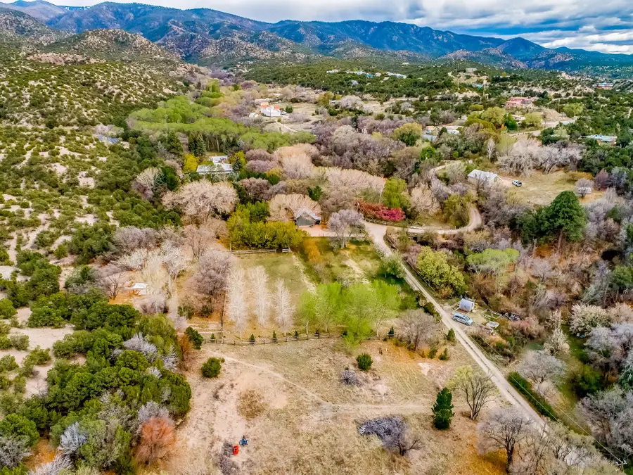 30 Sendero Del Oso, Santa Fe, NM 87506 - #2