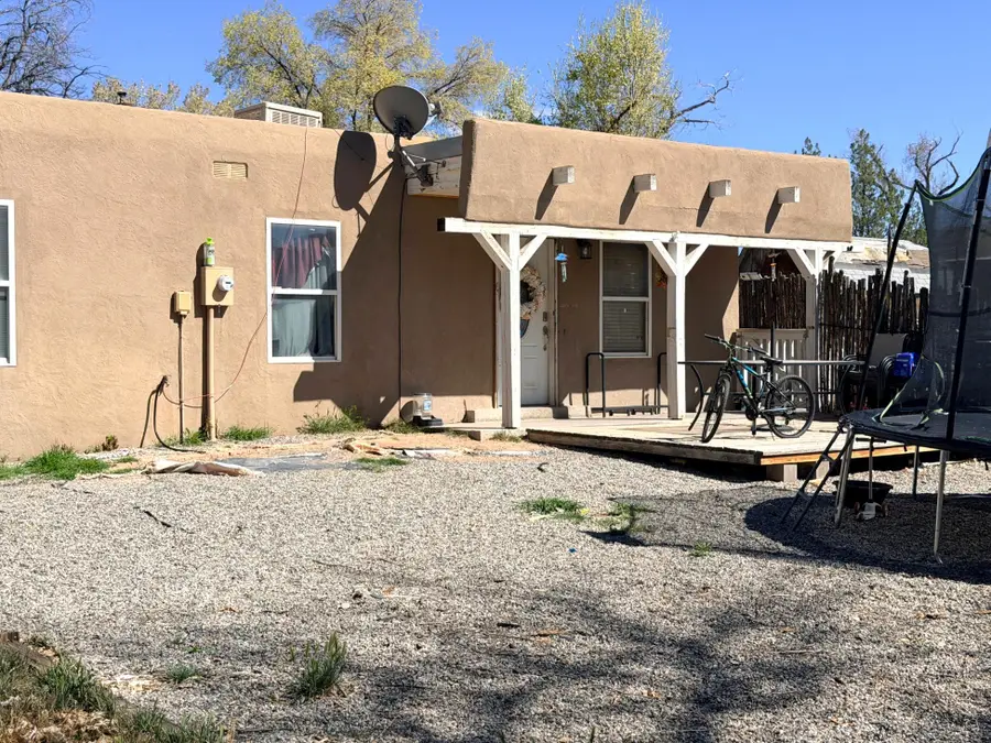 4 Platt Court, Espanola, NM 87532 - #3