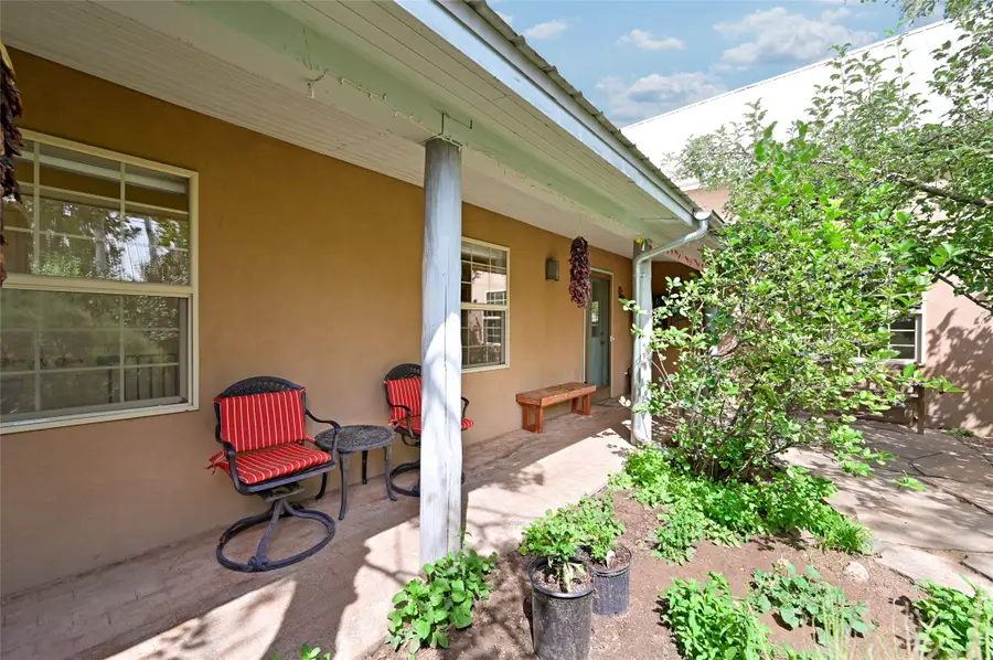 933 Nicole Place, Santa Fe, NM 87505 - #2