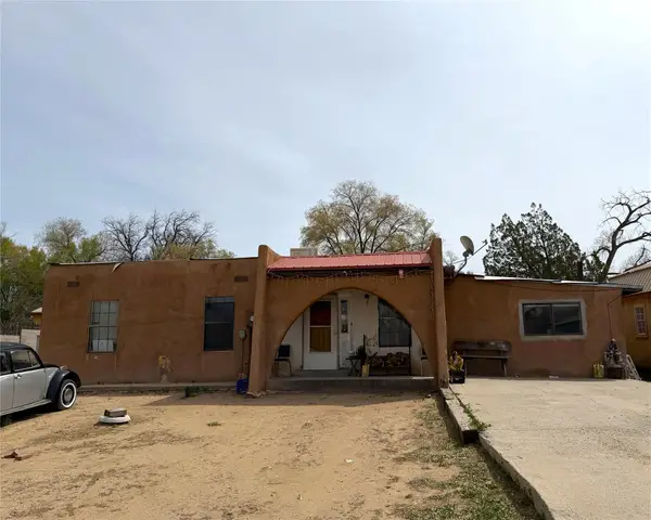 2 Platt Court, Espanola, NM 87532