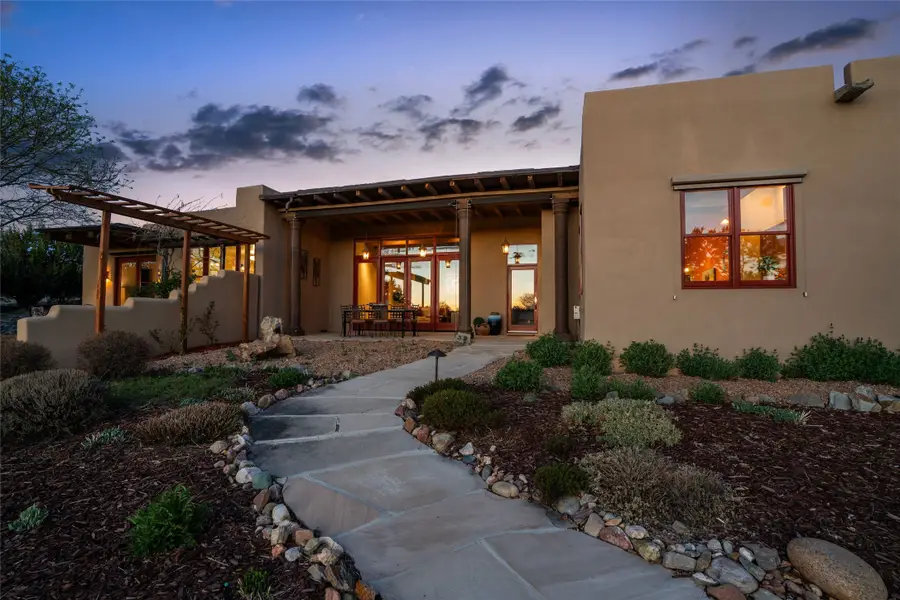 39 Lluvia De Oro, Santa Fe, NM 87506 - #2