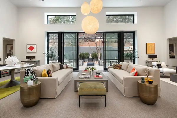 1223 La Rambla, Santa Fe, NM 87505