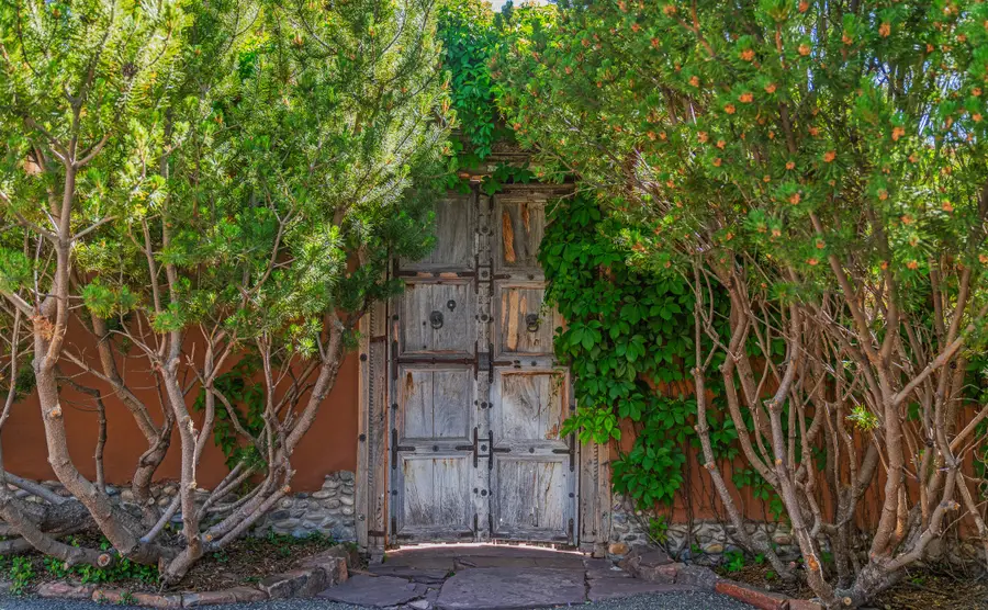 23 Media Luna, Santa Fe, NM 87508 - #2
