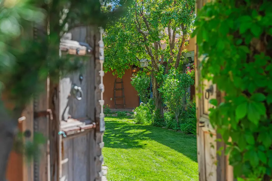 23 Media Luna, Santa Fe, NM 87508 - #3