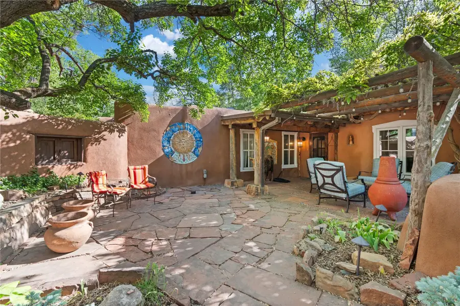 924 Canyon, Santa Fe, NM 87501 - #3